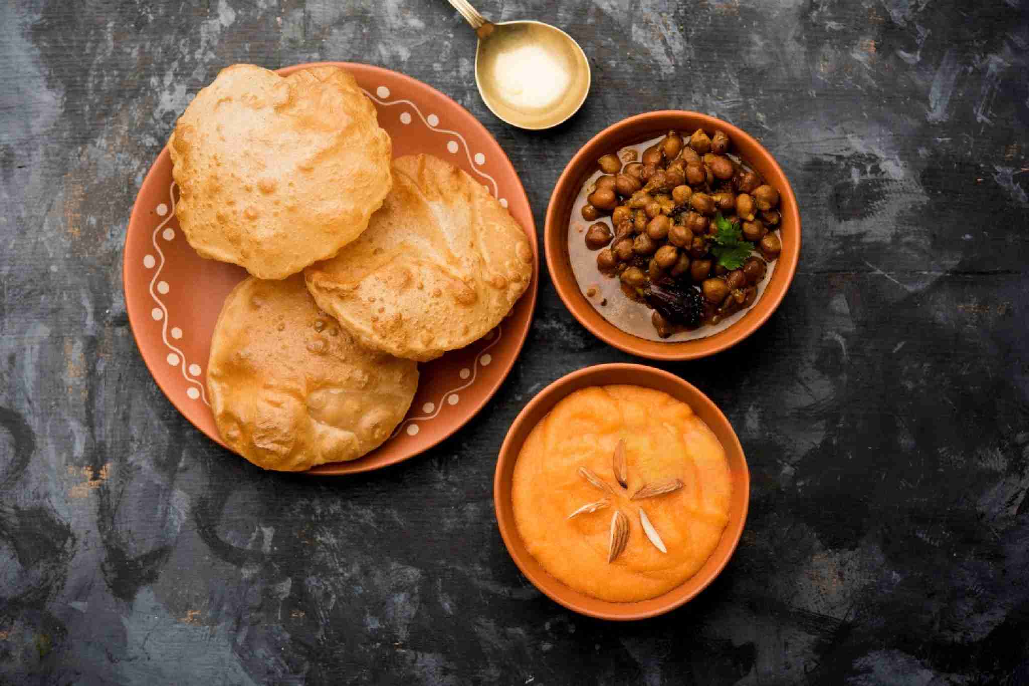 chana halwa puri