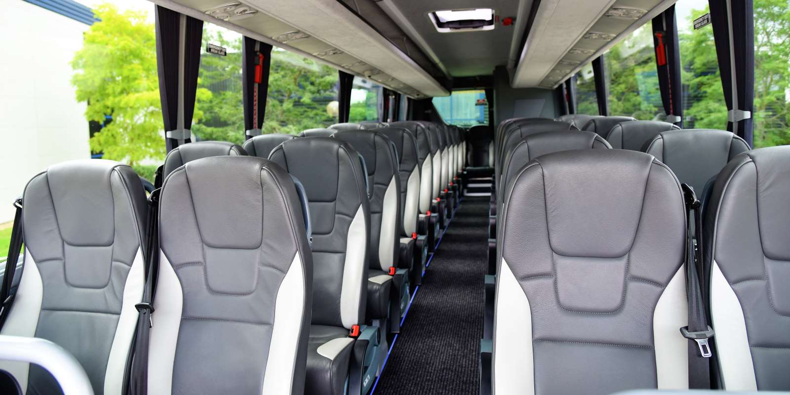 Choose Minibus Hire in London as a Convenient and Reliable Option