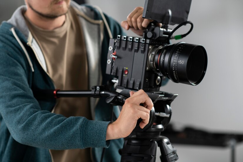 Why You Need a Professional Videographer in Abu Dhabi 