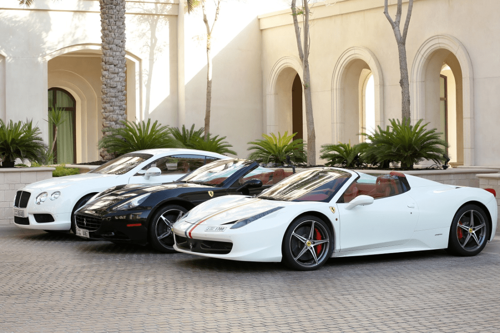 Rent a car Dubai 